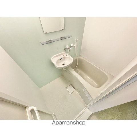 バースランド小松島の内装写真