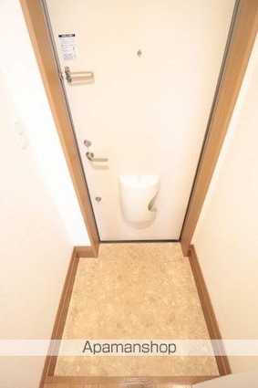 東京都立川市錦町３丁目[1LDK/48.75m2]の玄関