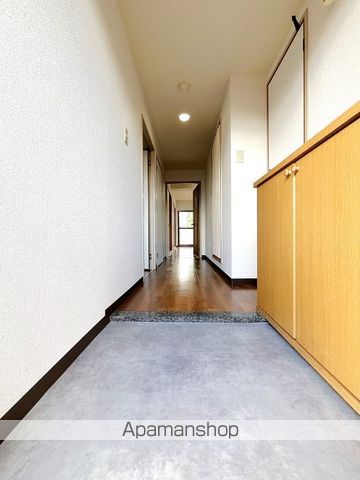 リバティー本内の内装写真