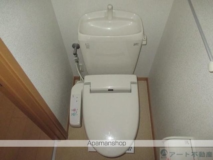 愛媛県松山市下難波[2LDK/62.45m2]のトイレ