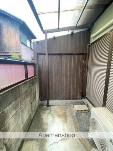 真鍋貸家[4K/64.69m2]の共用部4