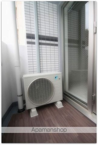ファーストフィオーレ心斎橋イーストIIIの内装写真