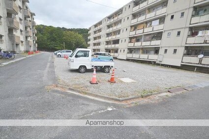 岡山県岡山市東区瀬戸町万富[2K/33.54m2]の駐車場