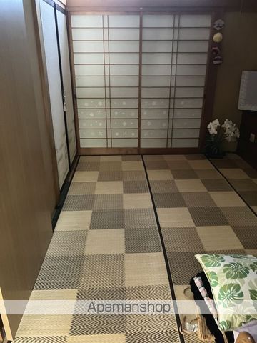 店舗付住居の内装写真
