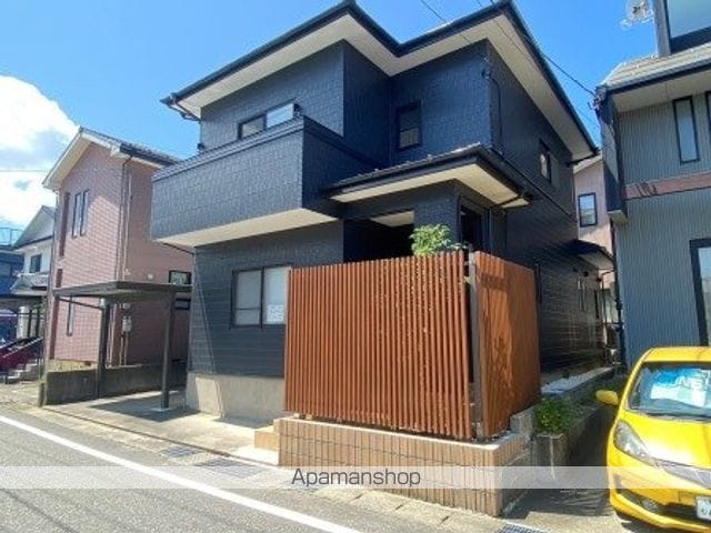 船江町1丁目貸家の外観写真