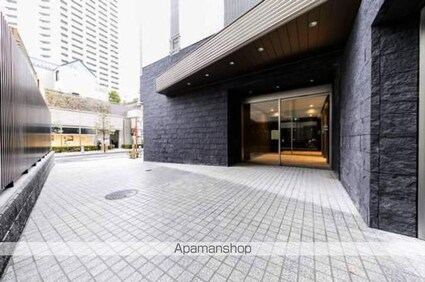 東京都新宿区新宿５丁目[1LDK/40.12m2]のエントランス3
