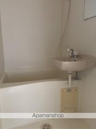 アールフラット中落合[1K/18.98m2]のバス