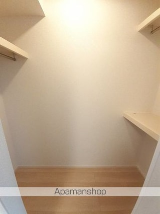 ＵＳＡ　ＣＩＴＹ　ブリッサ大塚[1LDK/50.05m2]の収納