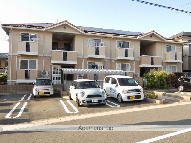 Tierra Courtの外観写真
