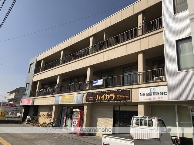 コーポ小笠原の外観写真