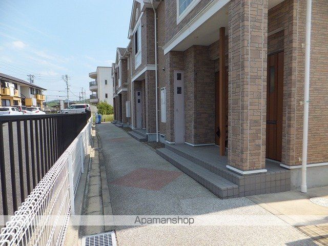 ハーベスト IIの玄関写真