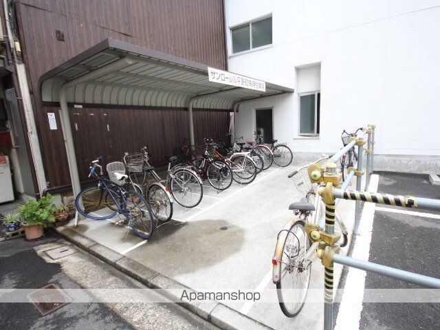 広島県広島市中区平野町[1K/14m2]の駐車場1