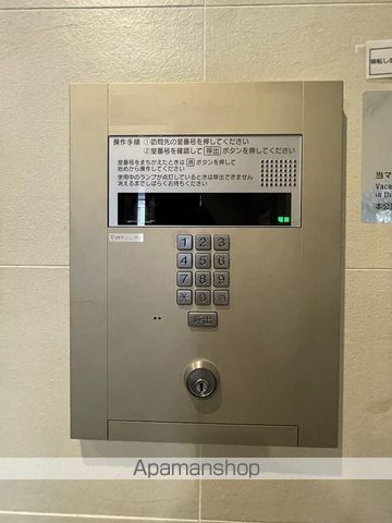 プランドール大手前レジデンスの玄関写真