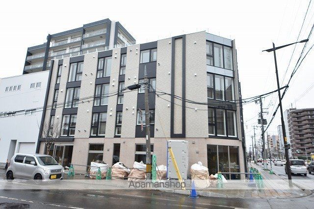 アルファスクエアドミニオン北18条の外観写真