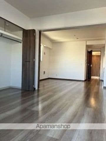 PORTSIDE URBAN RESIDENCEの内装写真