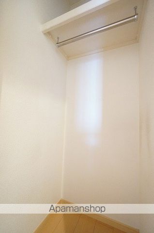 モジョ・コロレBの内装写真