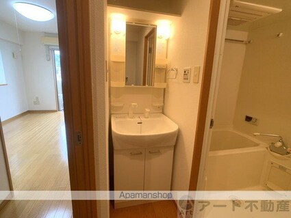 ツイン・ハーモニー道後Ⅱ[1DK/28.45m2]の洗面所