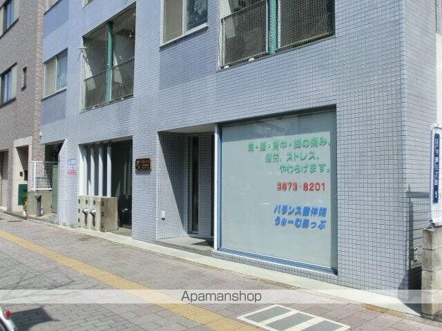 スカイコート浅草国際通りの玄関写真