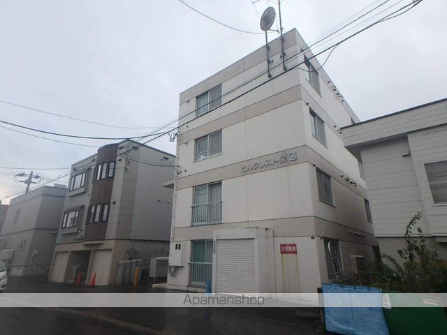 ヒルクレスト栄通の外観写真