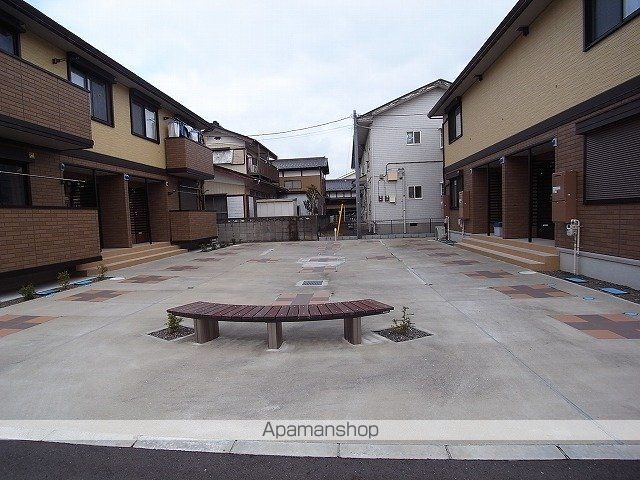 コンフォール千現II Bの玄関写真