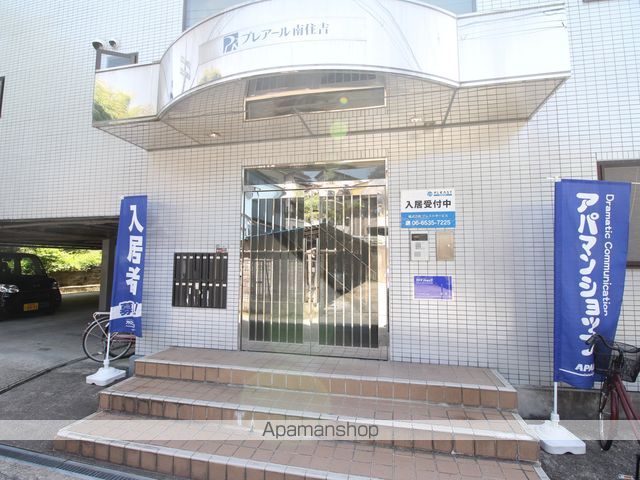プレアール南住吉の玄関写真