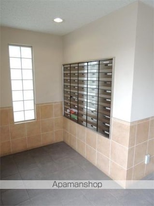 カーサ・グランデ生麦[1R/31.43m2]のロビー