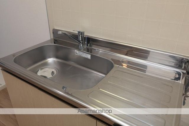 ヴィラ・アンソレイエ香西本町IICの内装写真