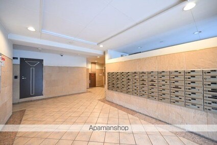 メゾン・ド・ヴィレ高円寺[1K/30.36m2]の共用部1