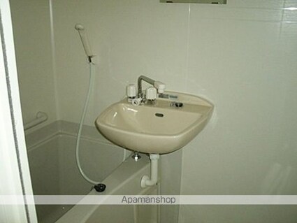 レオネクスト六番館[1K/25.32m2]のバス