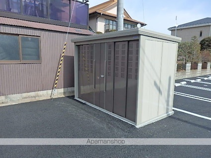 ソレイユパルク１２番館[1K/30.86m2]の周辺1