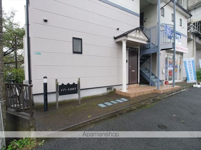 メゾン小谷田IIの玄関写真
