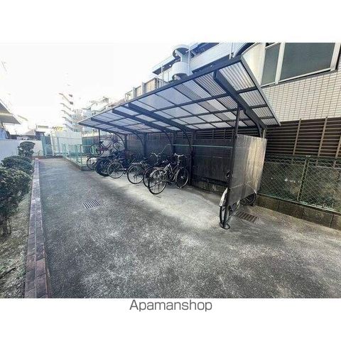 牧の原中央マンションの玄関写真