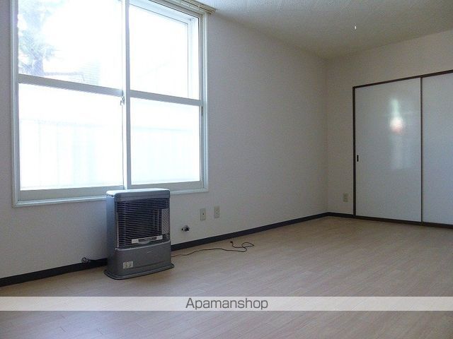 ルーベデンス筒井の内装写真