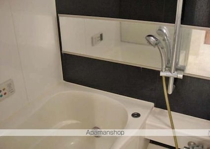 コンフォリア下北沢[1LDK/49.23m2]のバス