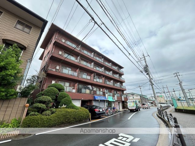 メゾン大和下小阪の外観写真