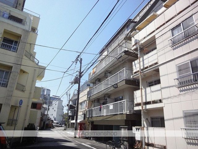 三しどビルの外観写真