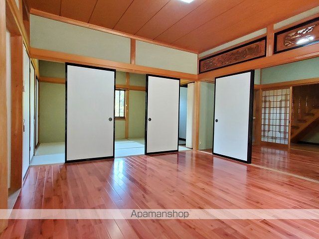 大知波借家の内装写真