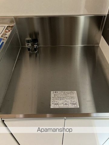 レゴリスBの内装写真