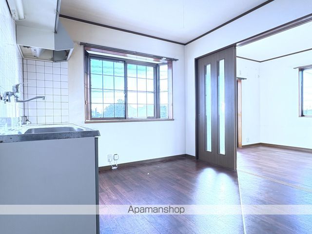メゾンタキグチの内装写真