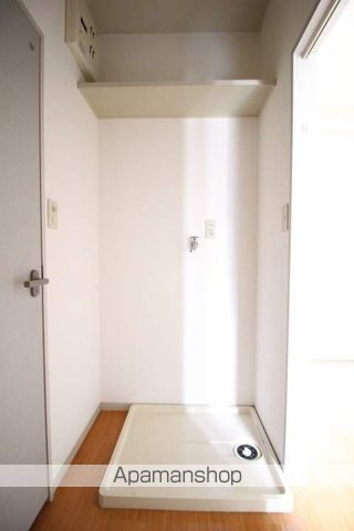 フローラル東岡山Aの内装写真