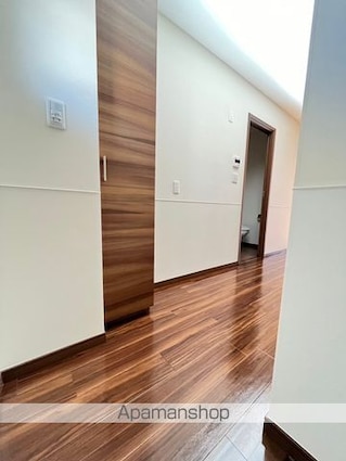 ＦＲＡＩＳ　ＩＬＥ[1DK/28.15m2]の玄関