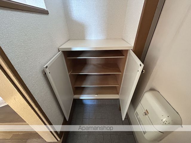 ガーデンパレスF棟の内装写真