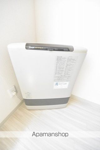 CUNA N23の内装写真