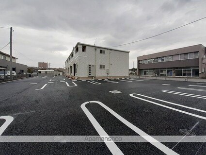 ベルマーレ[1LDK/50.49m2]の駐車場