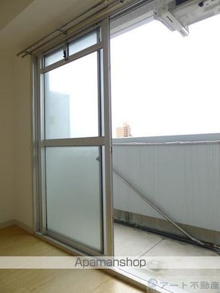 ロイヤルアネックスベイフロント[1K/19.5m2]のバルコニー