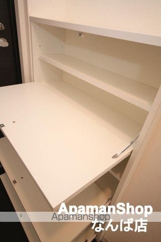 レジディア京町堀の内装写真