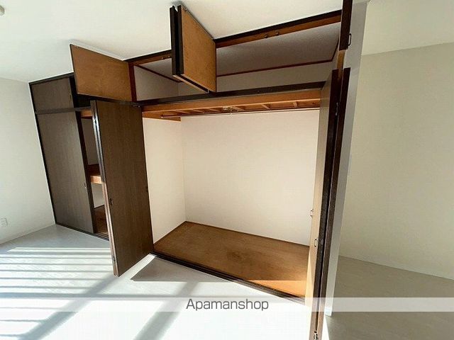シャンボール今里II番館の内装写真