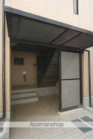 アビテ箕面 B棟の外観写真
