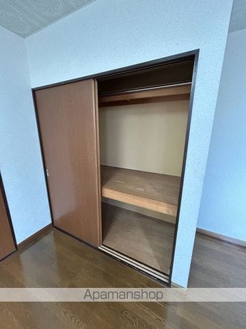グラナダ77の内装写真