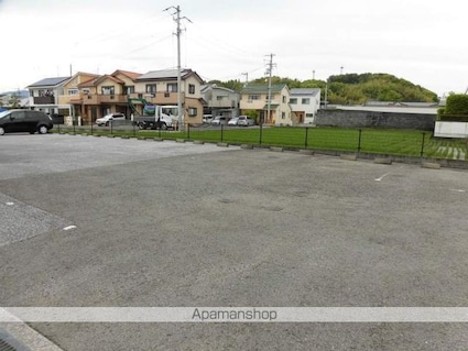 エスポワール　Ｂ棟[2LDK/50.66m2]の駐車場